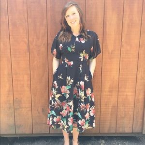 Meet your Posher, Atashia